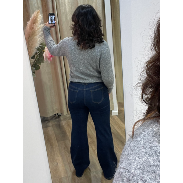 Pull Byomea B. Young - Intuitive